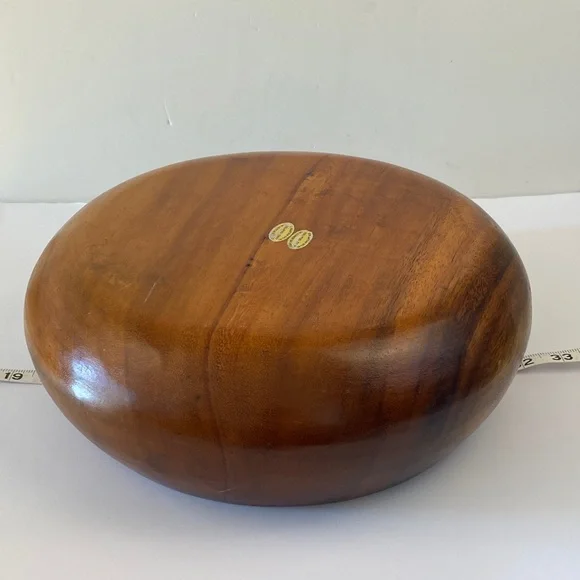 Handcrafted Large Wooden Bowl Monkey Pod Wood - Picture 5 of 7